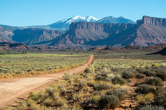Road into the Mountains